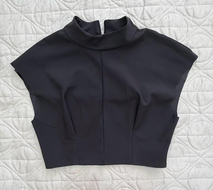 Кроп топ от zara