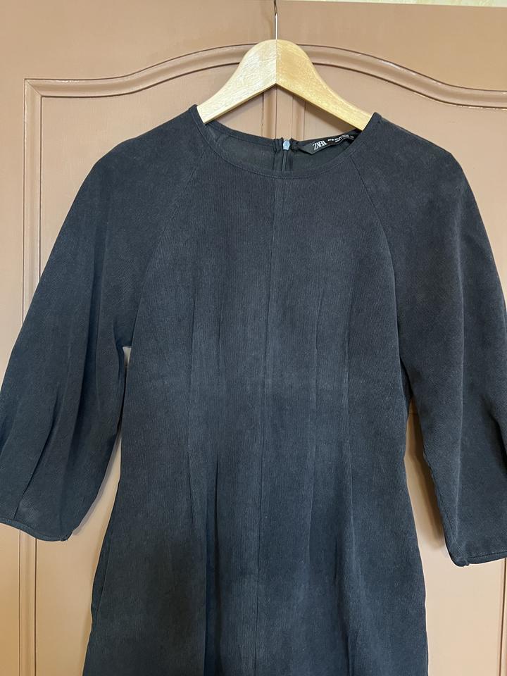 Платье Zara