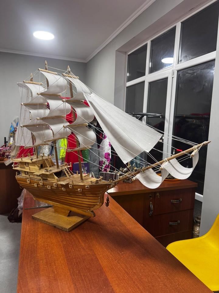 Корабль ручной работы