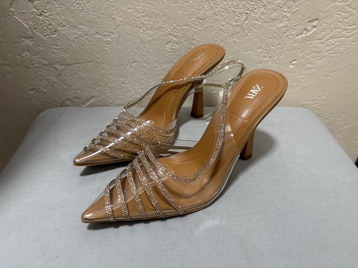 Босоножки Zara