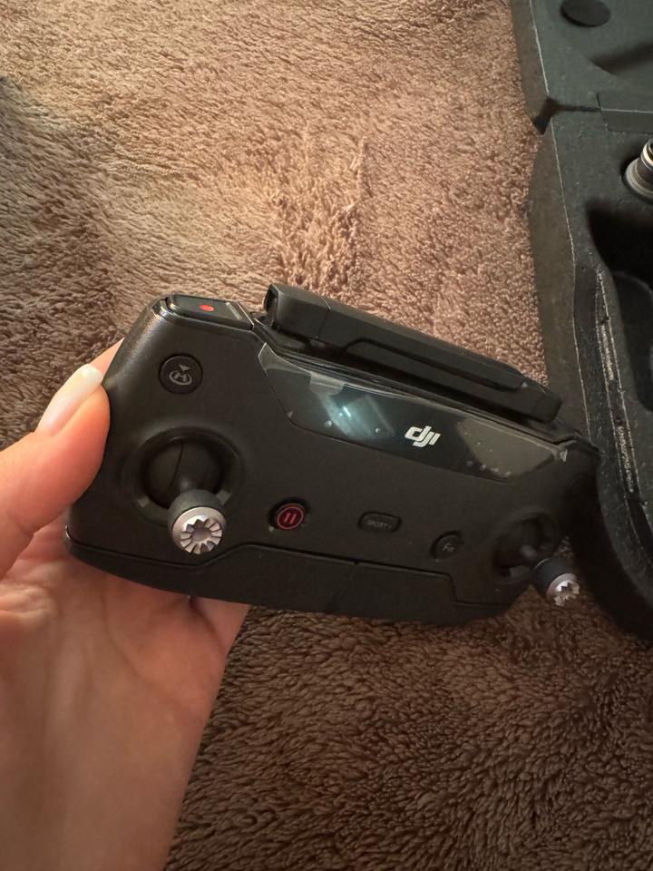 Продам Dji spark Дрон