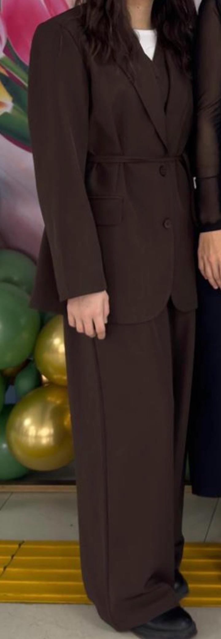 Стильный костюм-тройка (oversize)