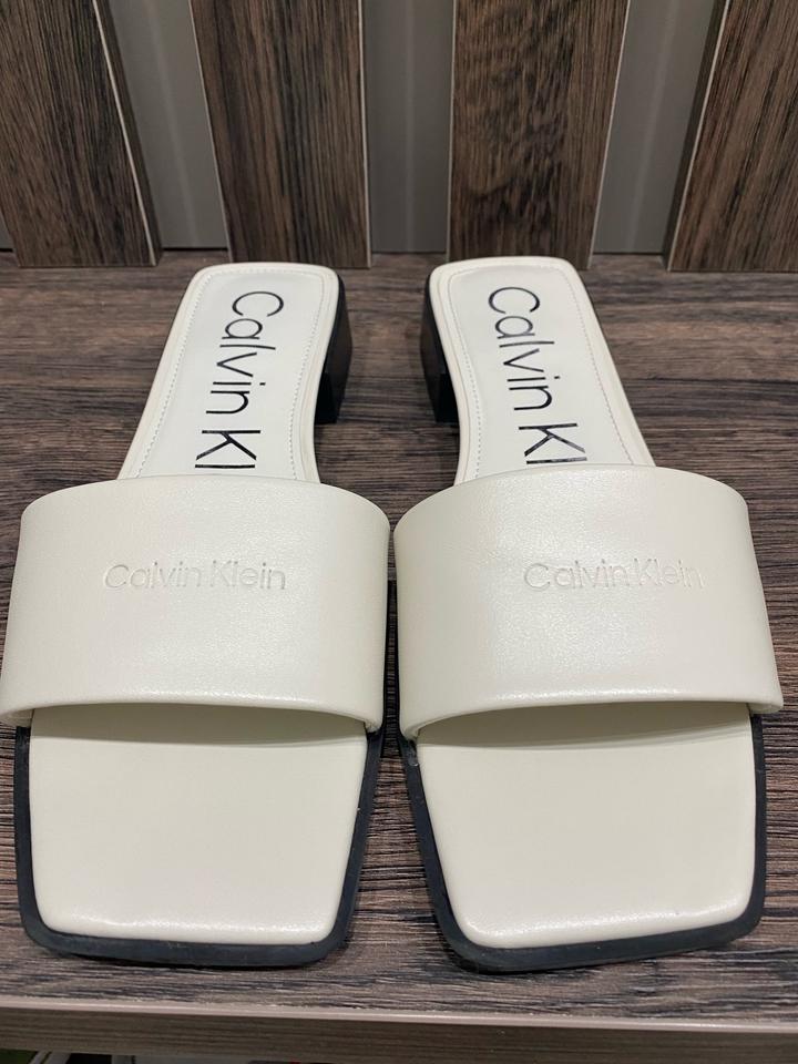 Шлепанцы Calvin Klein