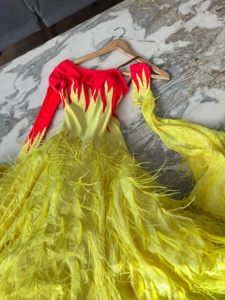 Бальное платье для стандарта