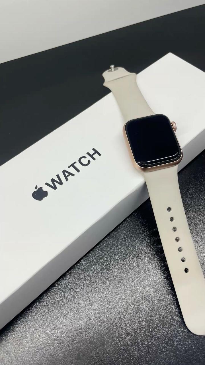 Apple Watch SE Gold