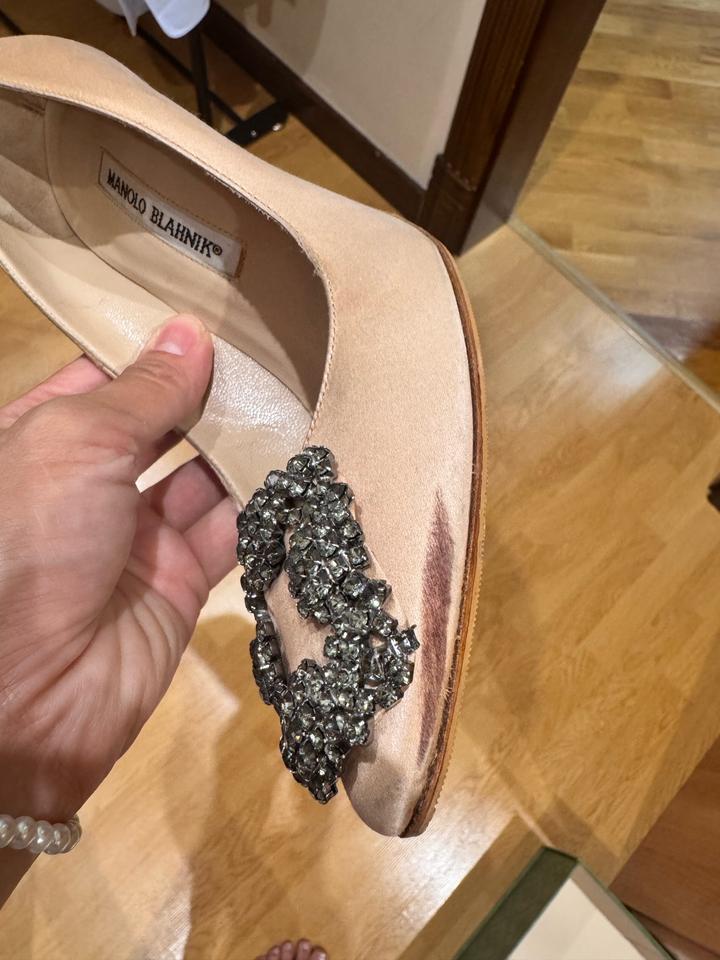 Туфли-лодочки Manolo Blahnik Hangisi