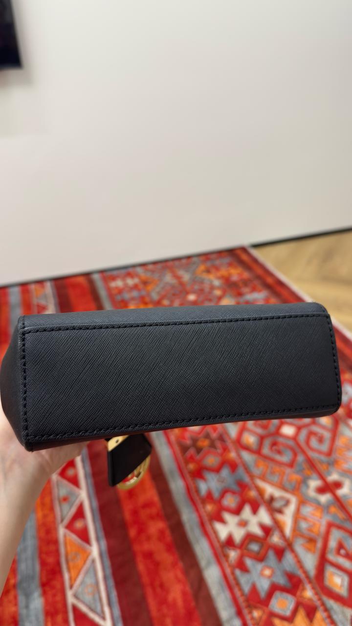 Черная сумка Michael Kors Ava mini
