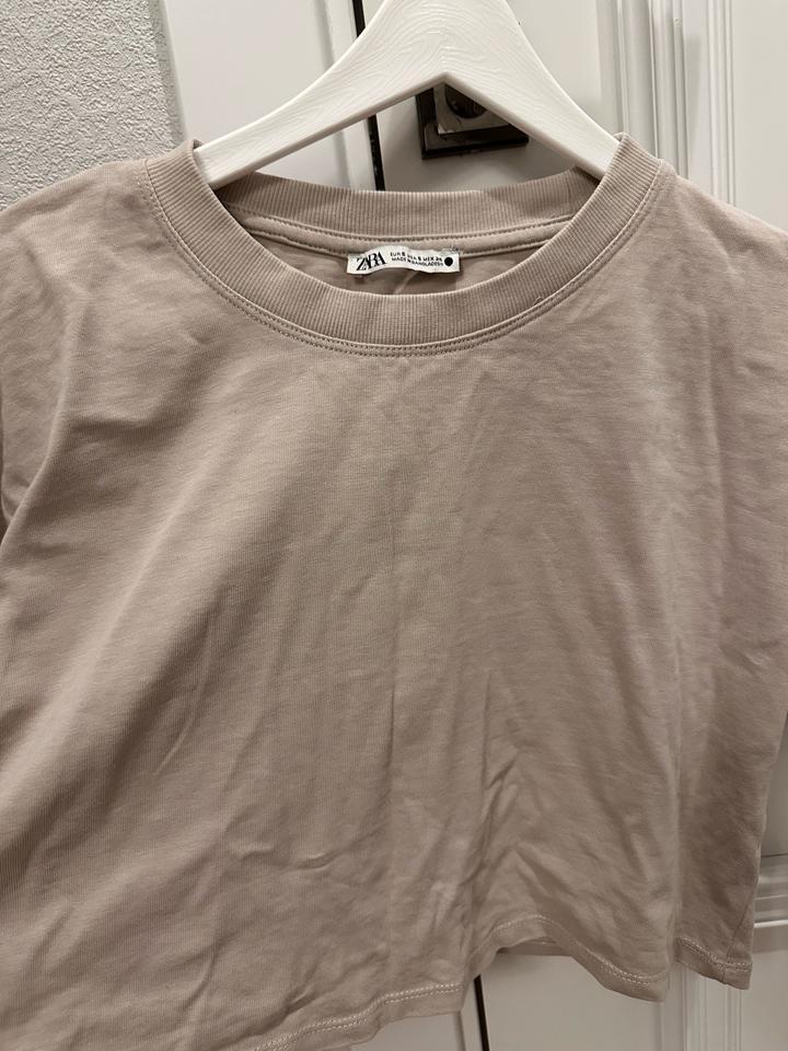 Zara короткая футболка