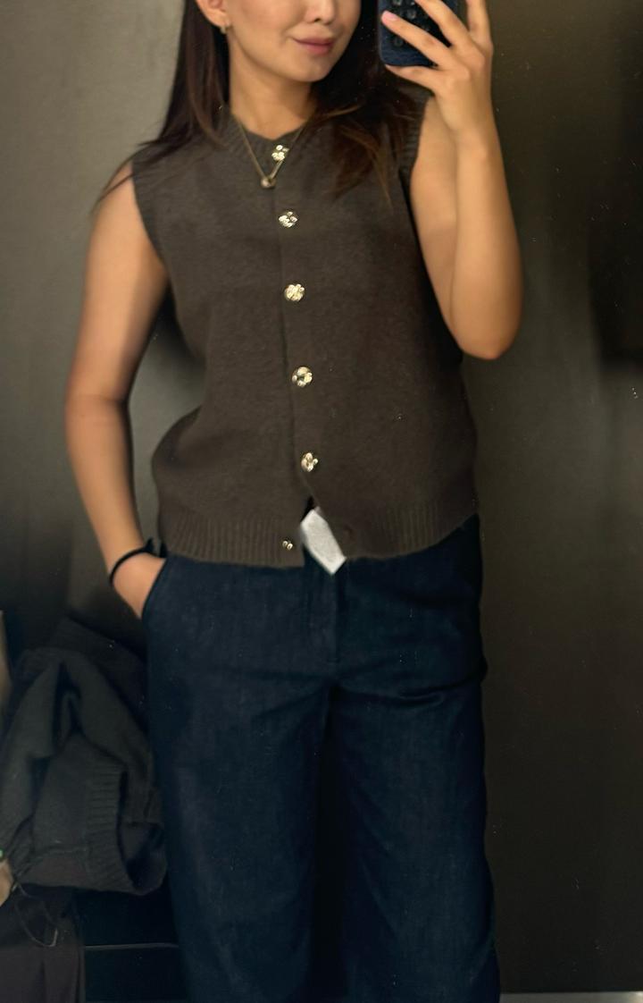 Трикотажный жилет