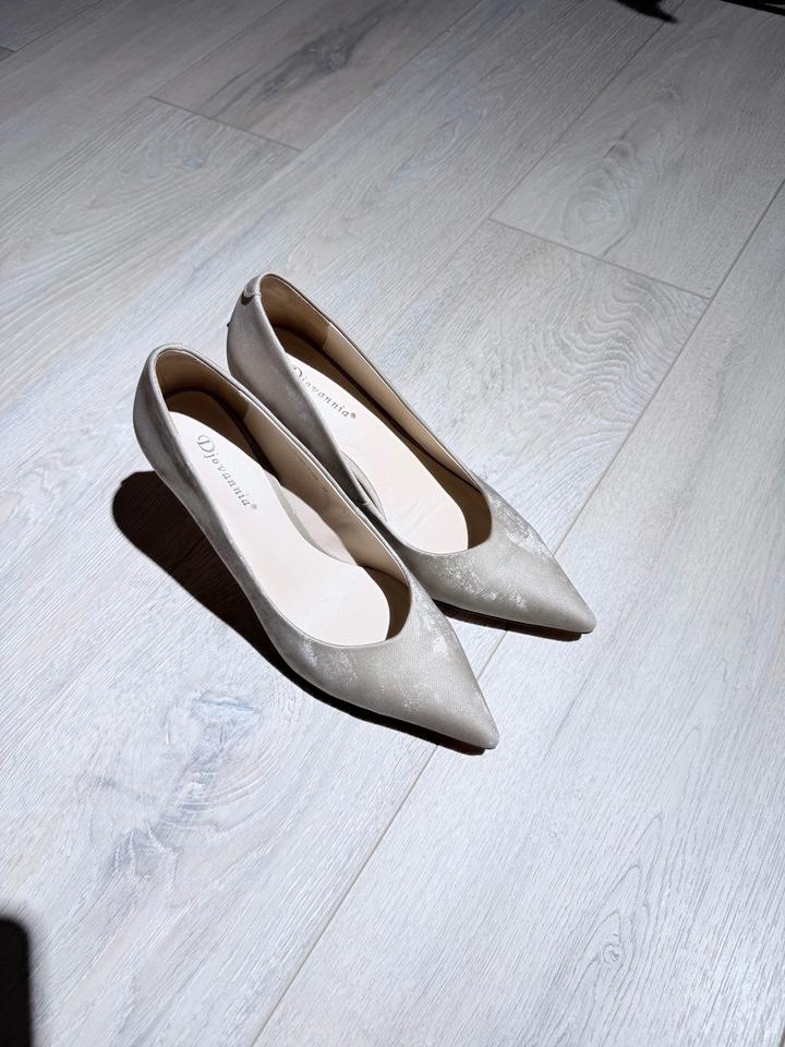 Туфли Djovannia