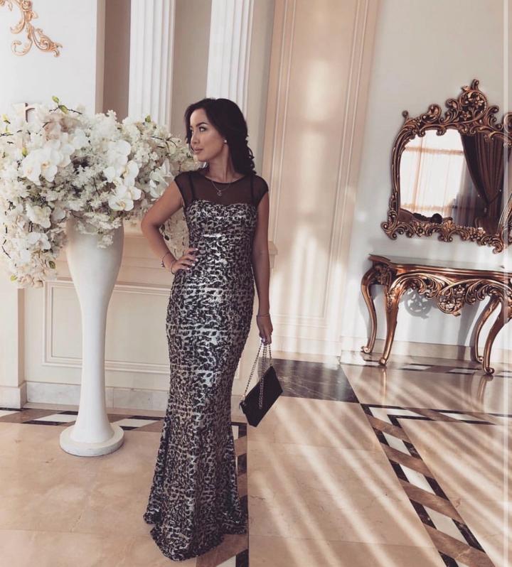 Вечернее платье