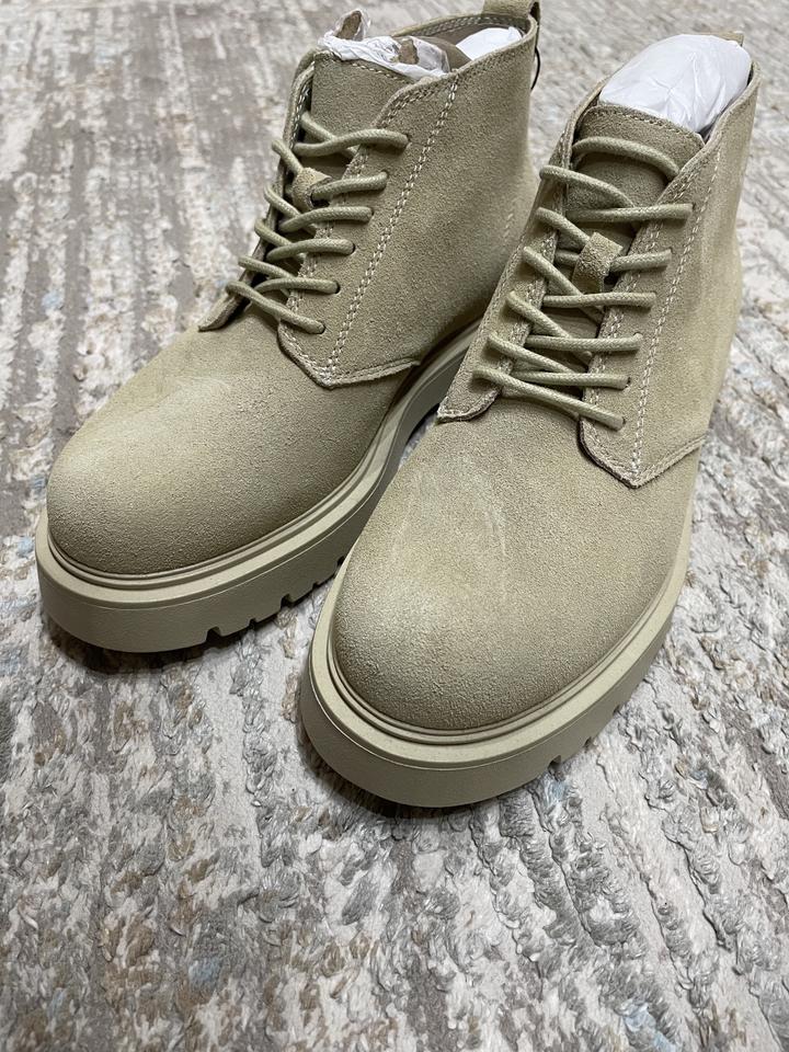 Новые ботинки Zara