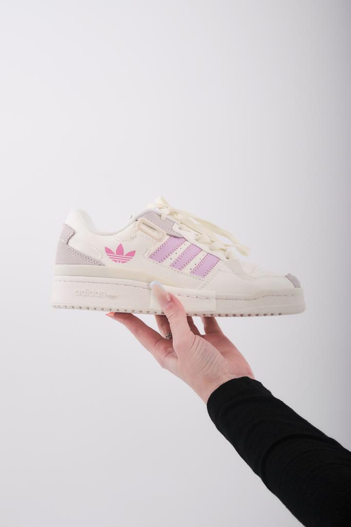 Кроссовки Adidas
