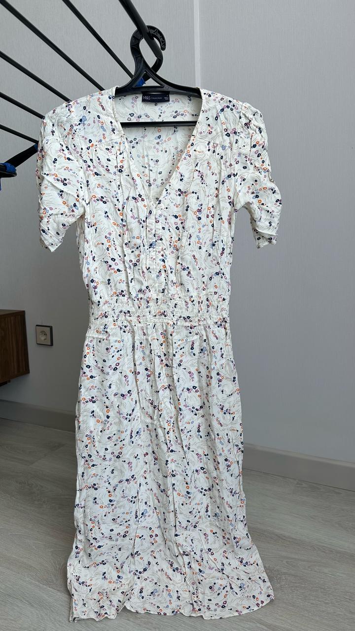 Белое платье Marks and Spencer