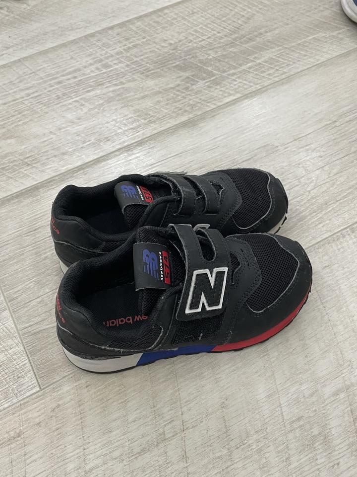 кроссовки new balance