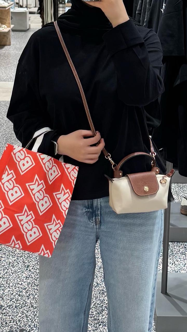 лонгслив Bershka черная базовое