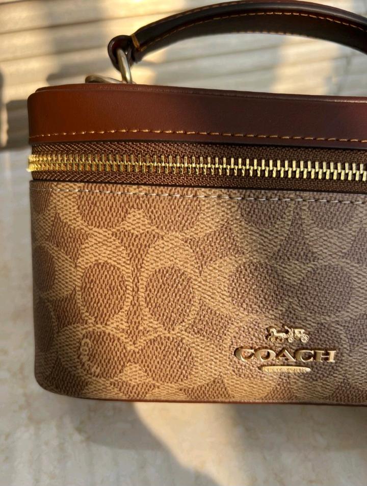 Сумочка Coach Rainer, 100% оригинал, новая