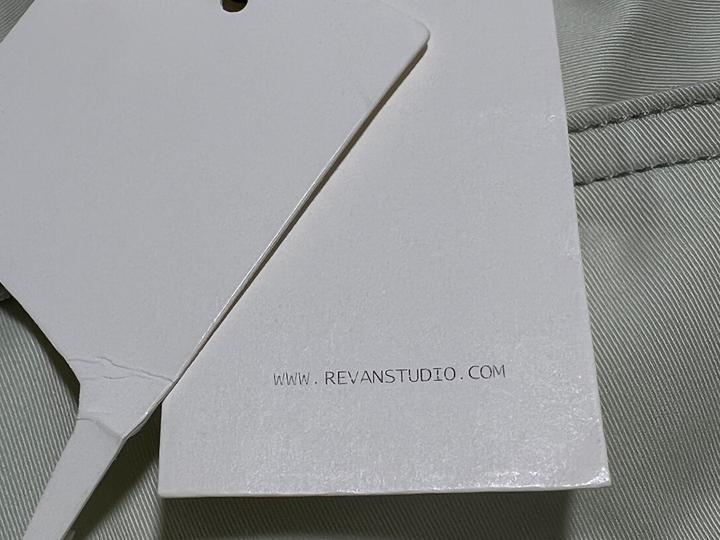 Новое платье с поясом р 44-46 мятное/фисташковое рубашка мини