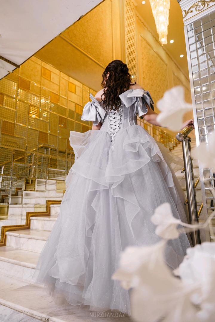 Вечерние платье