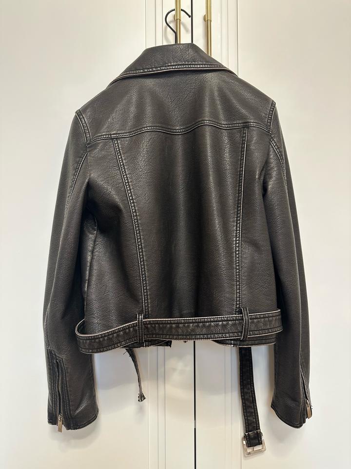 Кожанная куртка Zara