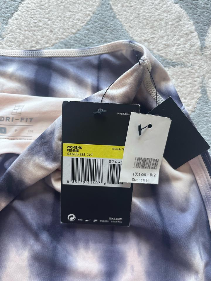 Теннисная юбка от Nike