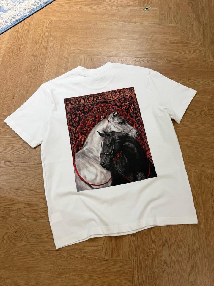 Белая футболка Horse