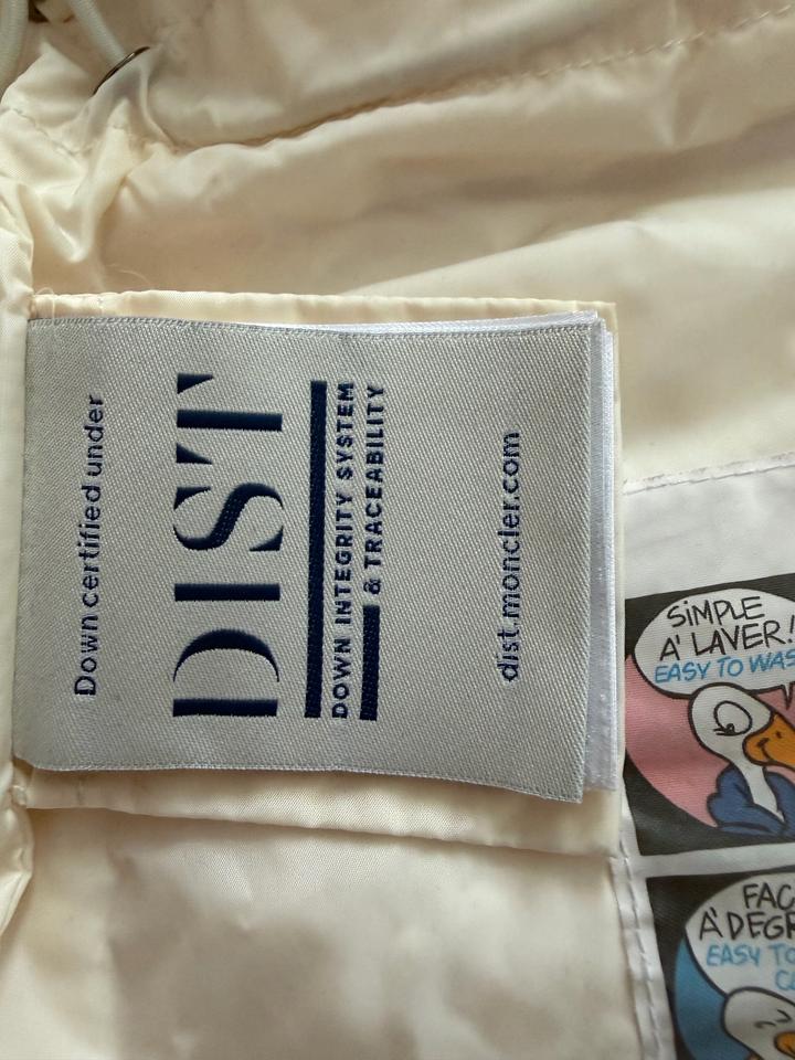 Детский пуховик Moncler Enfant