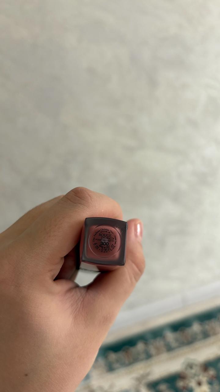 Матовая жидкая помада dior