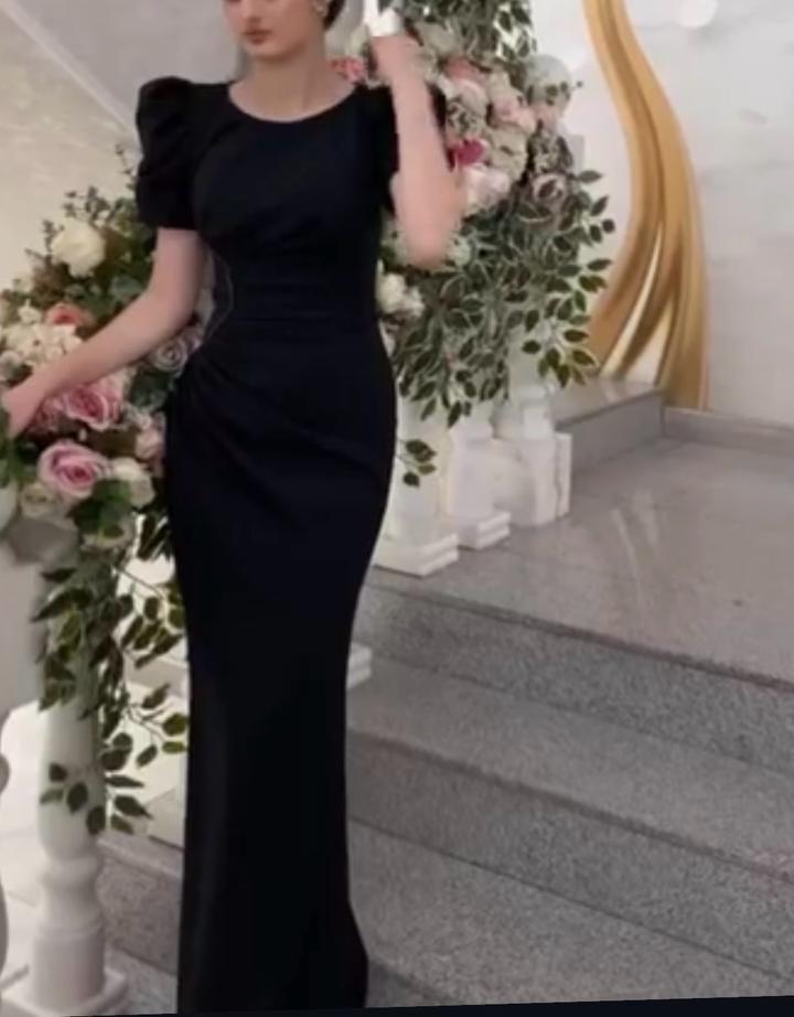 Вечернее платье черное