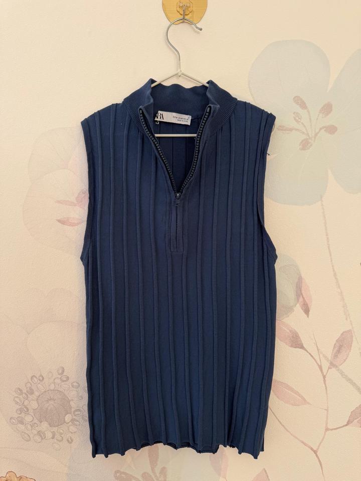 Жилет ZARA
