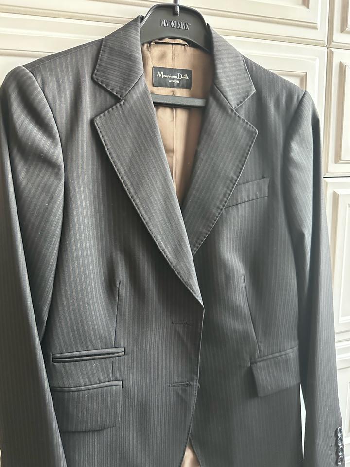 Костюм Massimo Dutti