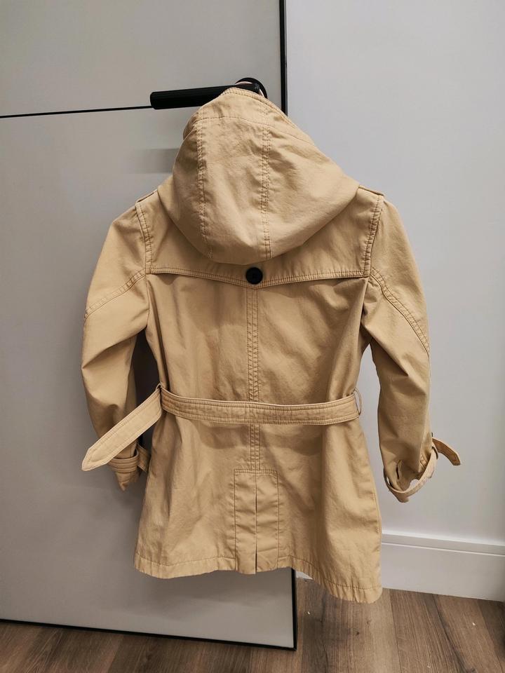 Тренч под Burberry