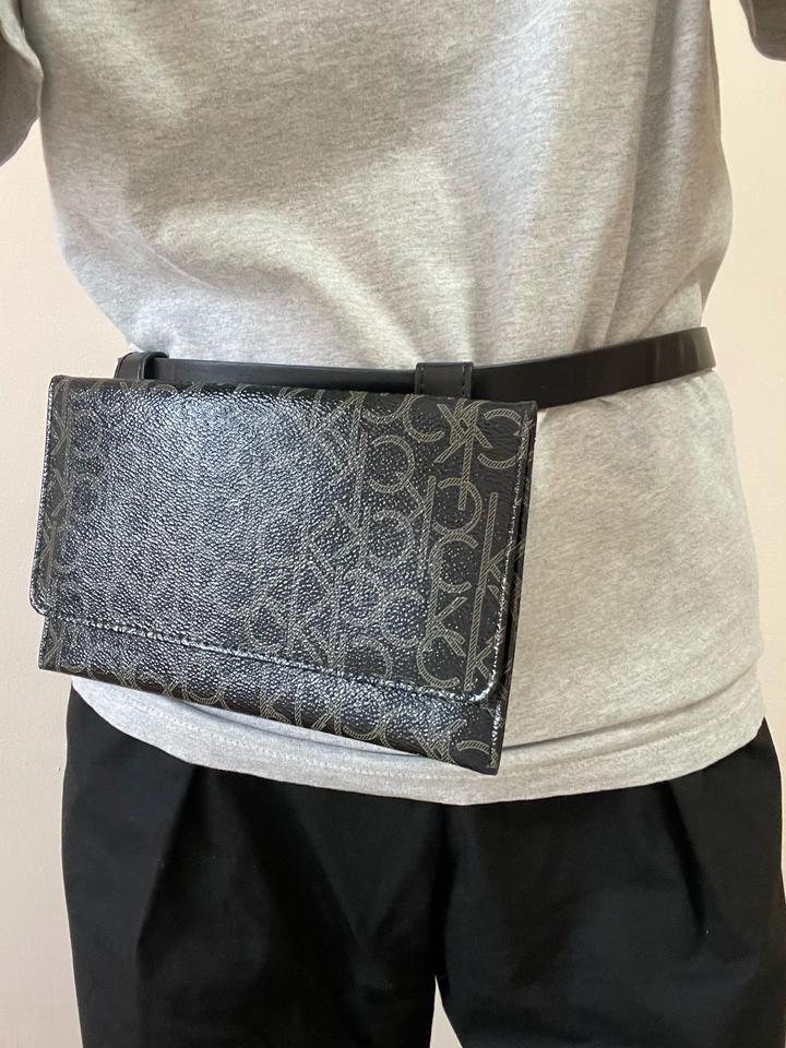 Поясная сумка Calvin Klein