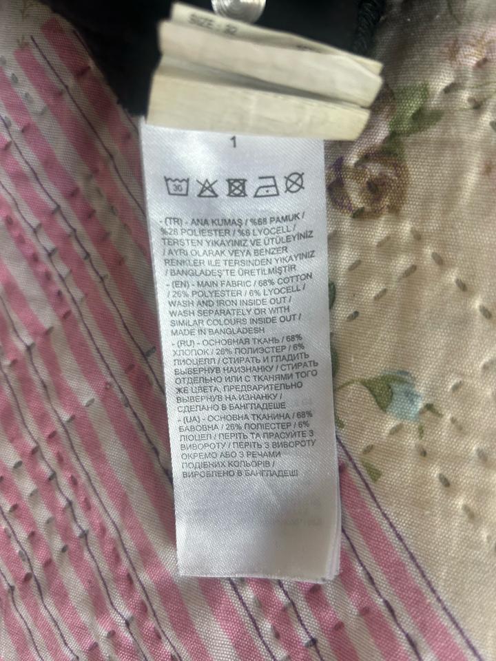 Джинсовые шорты