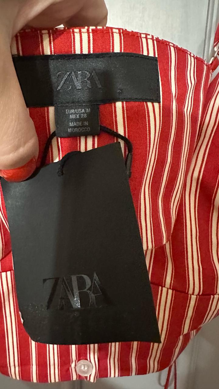 Топ Zara в красно-белую полоску