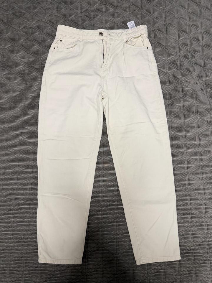 Брюки белые