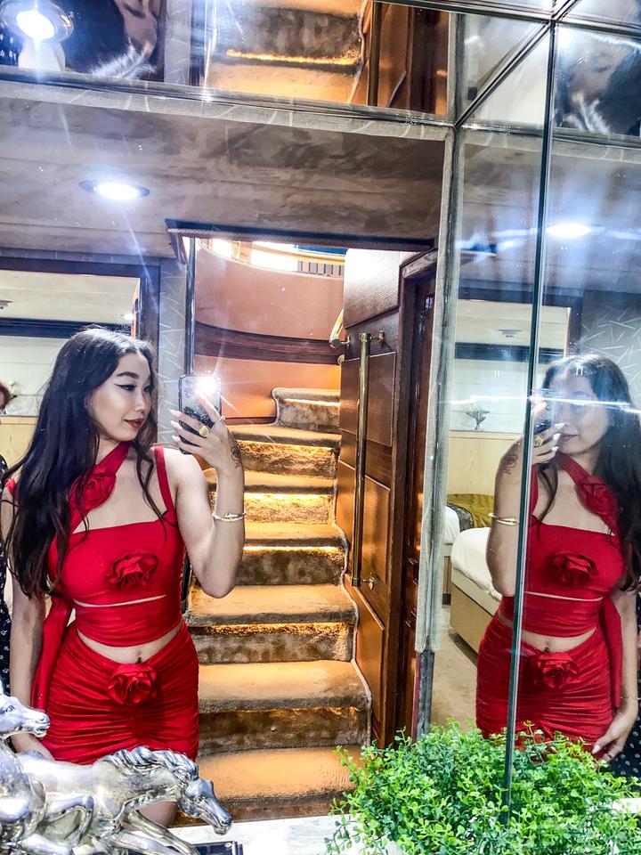 Красная двойка