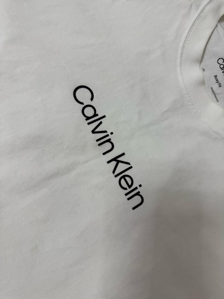 Футболка Calvin klein