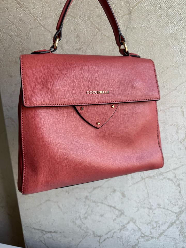 Сумка COCCINELLE оригинал в сафьяновой коже, терракотовый цвет