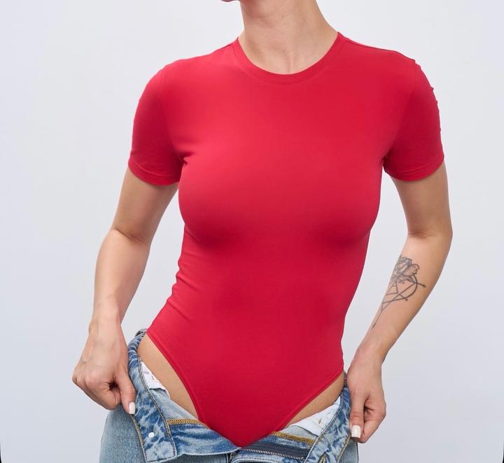 Красное Боди