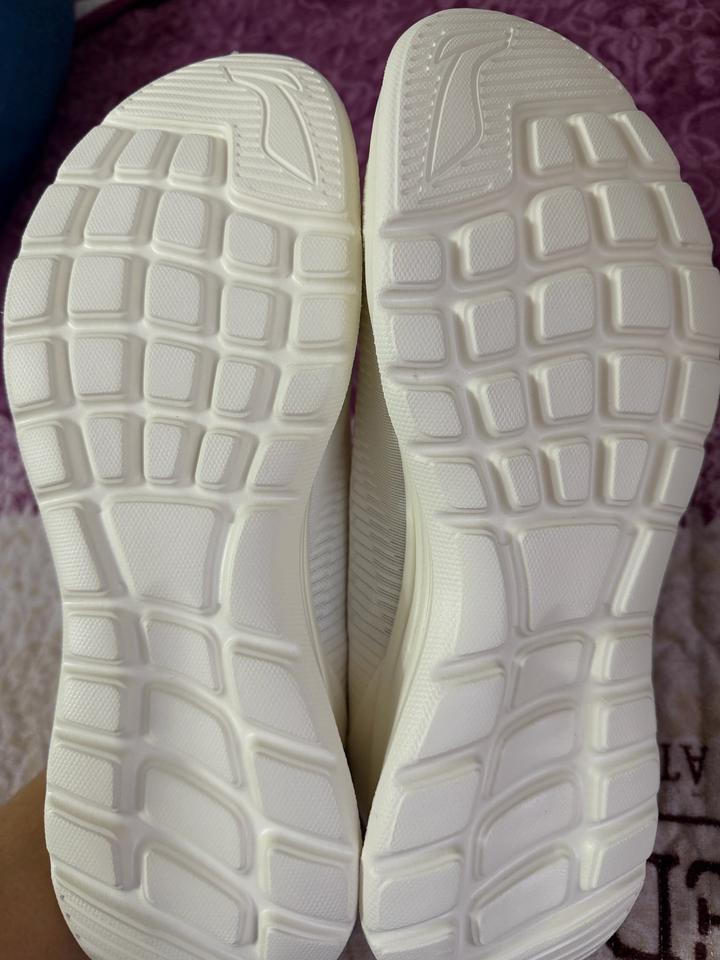 Кроссовки LI-NING