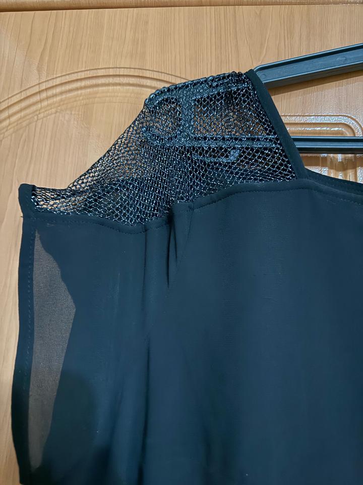 Черное платье