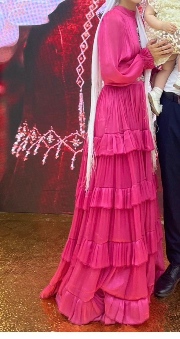 Платье малиновое из шифона