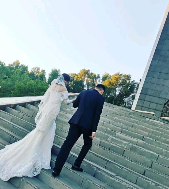 Свадебное платье