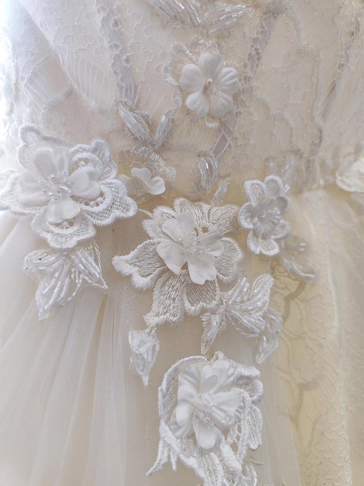 Свадебное платье ручной работы от MANOLO GARCIA