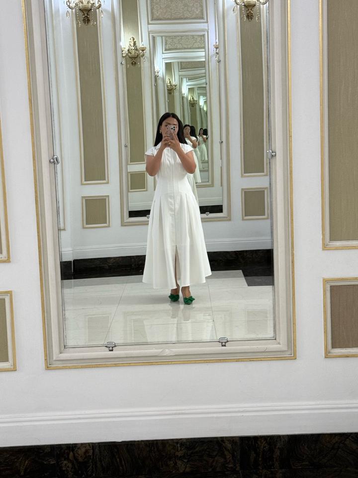 Платья