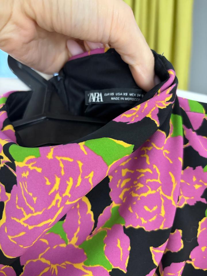 Платье Zara