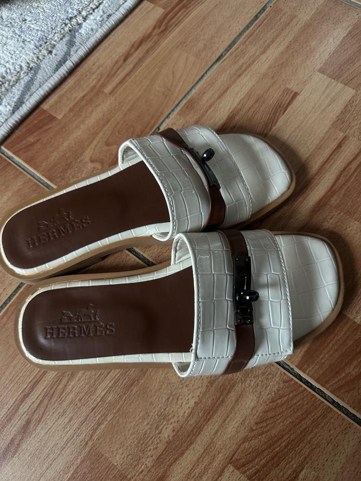 Шлепанцы Hermes