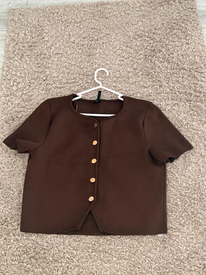 Стильная кофточка