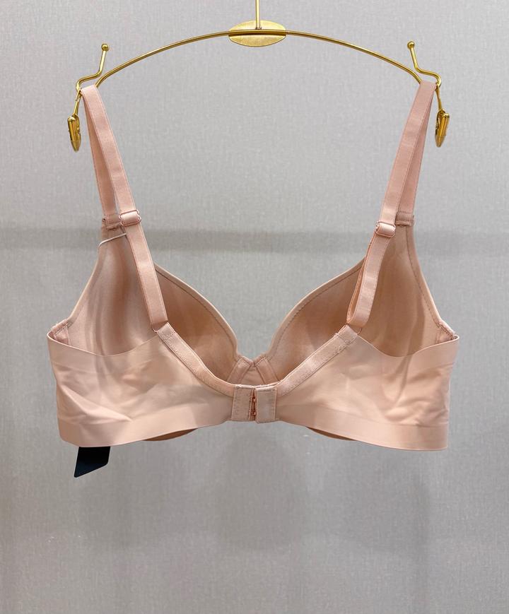 Бюстгальтер, Lingadore